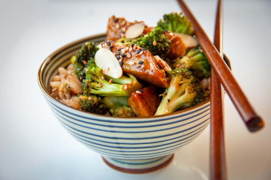 This is a Mongolian Tempeh and Broccoli Stir-fry